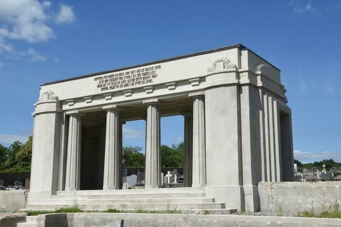 Visite guidée Le monument allemand du cimetière Saint Charles