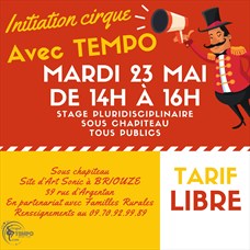 Initiation cirque ©Familles Rurales Briouze