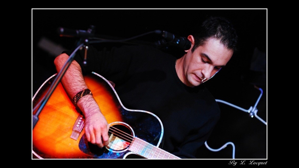 FA dièse ( éveil musical et guitare) FA dièse ( éveil musical et guitare)