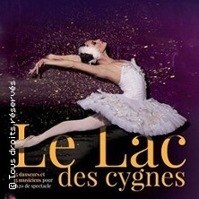 LE LAC DES CYGNES INTERNATIONAL FESTIVAL BALLET ©Fnac Spectacles