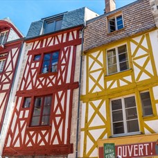 Visite express : Le centre ancien et les façades à pans de bois ©© Orléans Val de Loire Tourisme