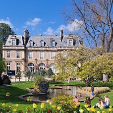 Visite guidée «  Le jardin de l'hôtel d'Emonville, un jardin remarquable » ©©